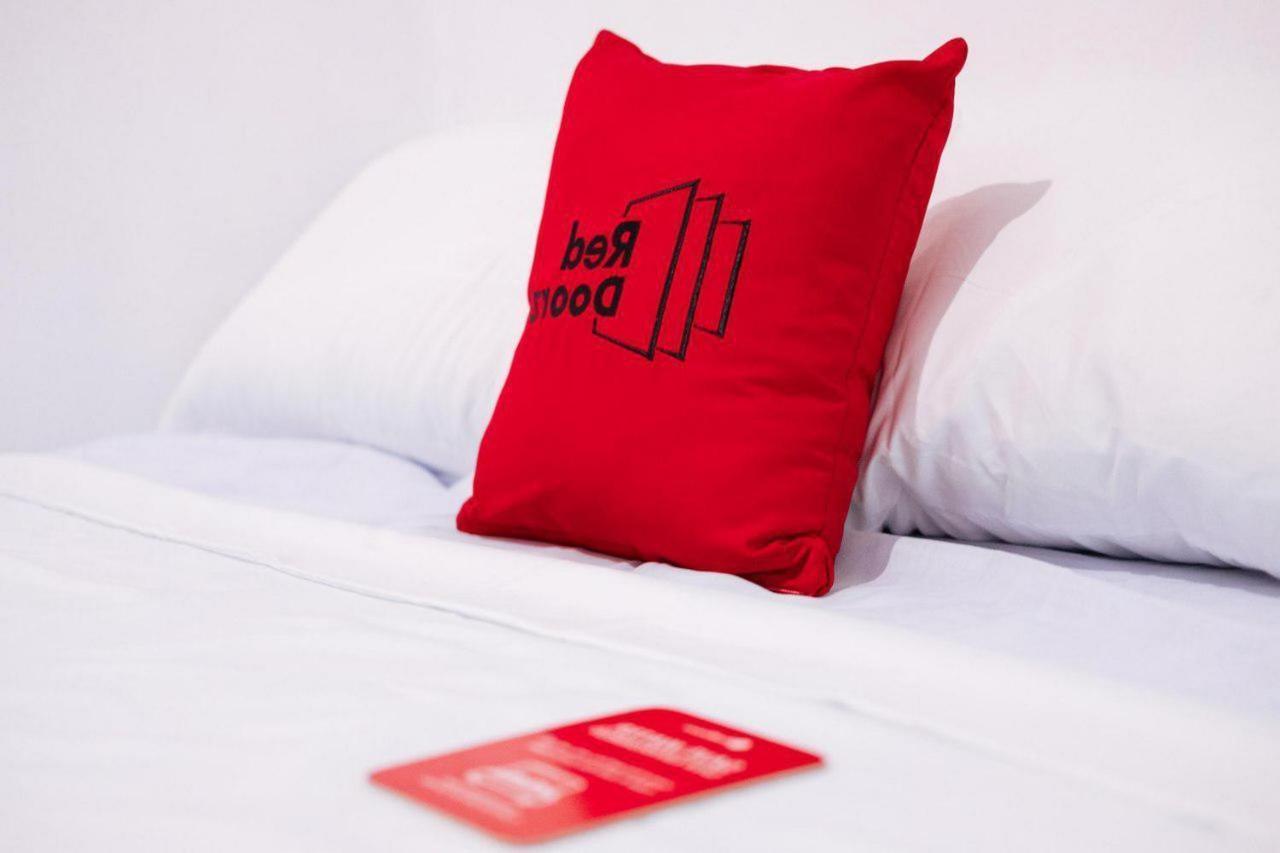 Reddoorz @ Taman Royal Tangerang Otel Dış mekan fotoğraf